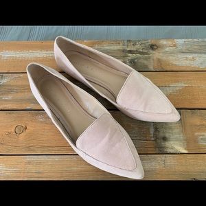 Kelly & Katie light pink suede loafer